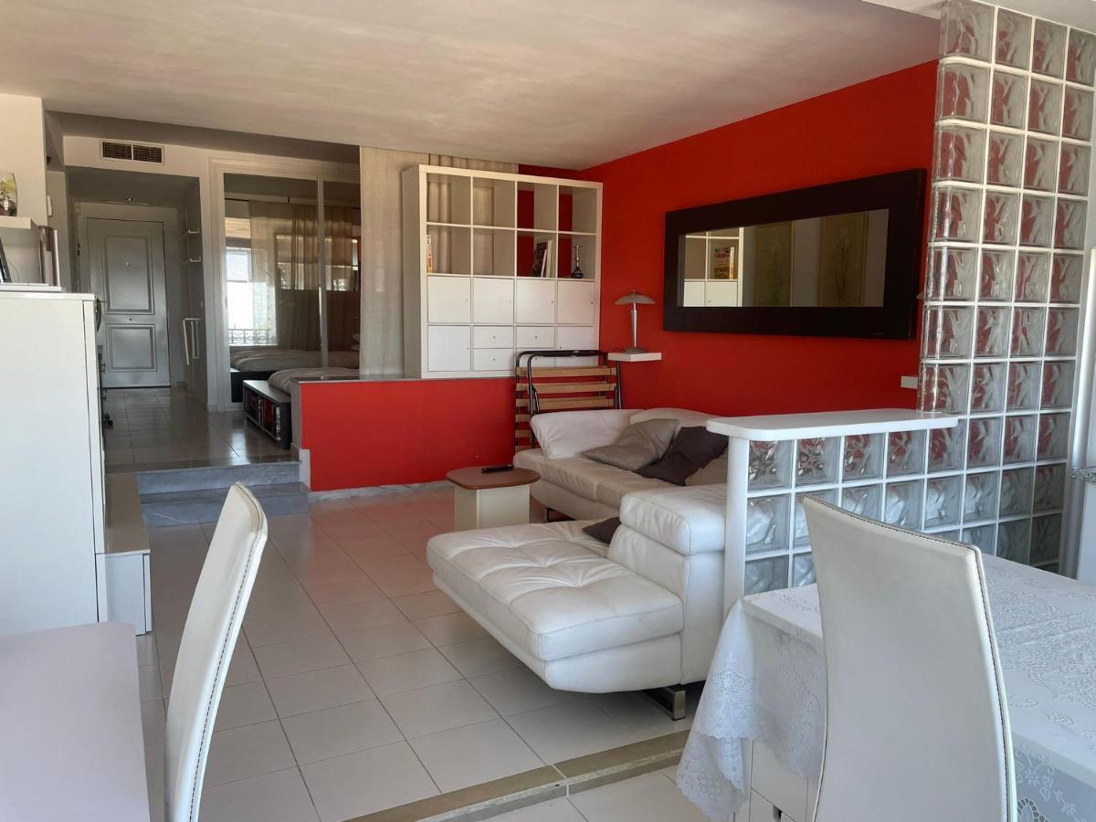 Precioso Estudio En Zona Residencial Miraflores Málaga Kültér fotó